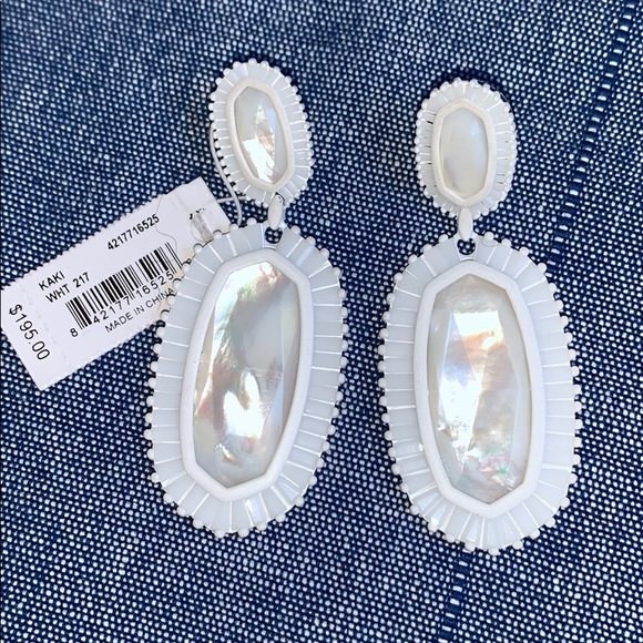 Kendra Scott Jewelry - NWT Kendra Scott White Kaki Statement Earrings